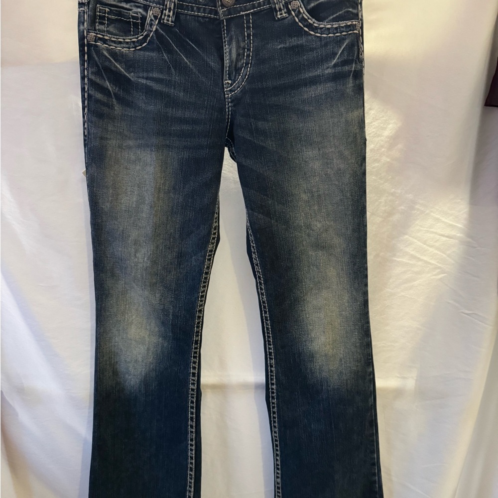 Silver Suki Mid Boot Jeans Dark Blue Denim with Light Stitching